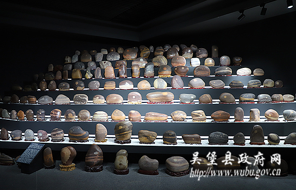 吴堡旅游-黄河奇石博物馆